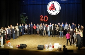 Wspólne zdjęcie na scenie